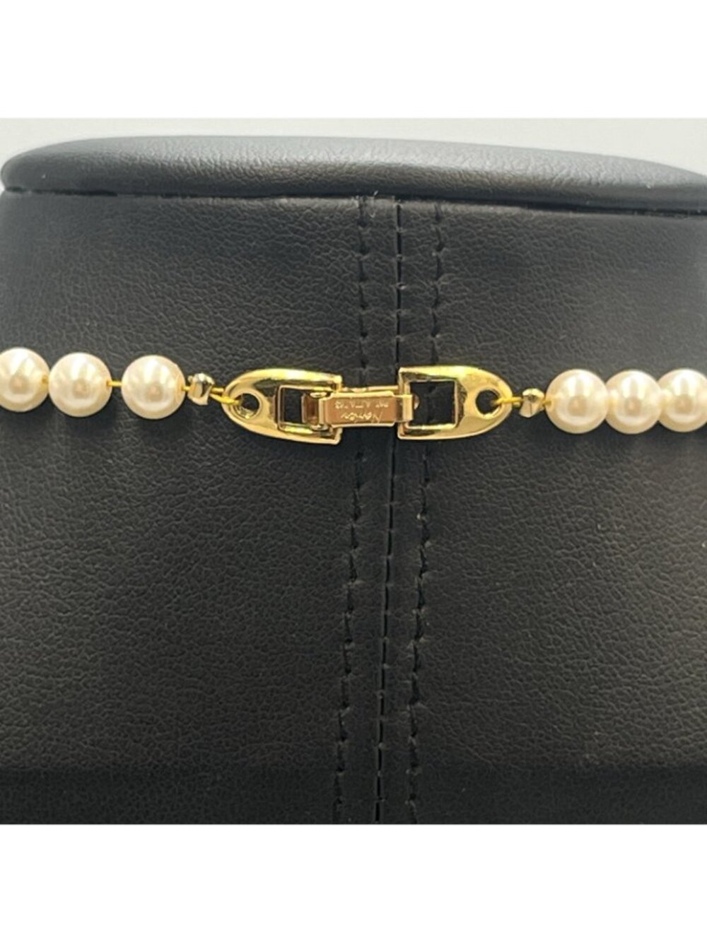 Vintage 80s Napier Necklace Faux Pearl Beaded Gold Tone Patent 4,774,743 - Picture 5 of 16
